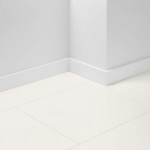 Lišta soklová Parador SL18 Jednofarebná biela D002 RAL9016 1744518 2200x16,5x70 mm