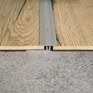 Profil AL prechodový Egger 34 mm, elox Striebro, 2,7 m, skrutkovací na podlahy hr. 6,5-16 mm, Typ 201 - 1483105